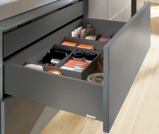 LEGRABOX pure 40кг TIP-ON BLUMOTION ящик L450 H129 высота K, серый орион