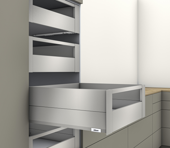 MERIVOBOX L500 внутренний ящик, высота E, BOXCAP с  релингом, индиум серый матовый
